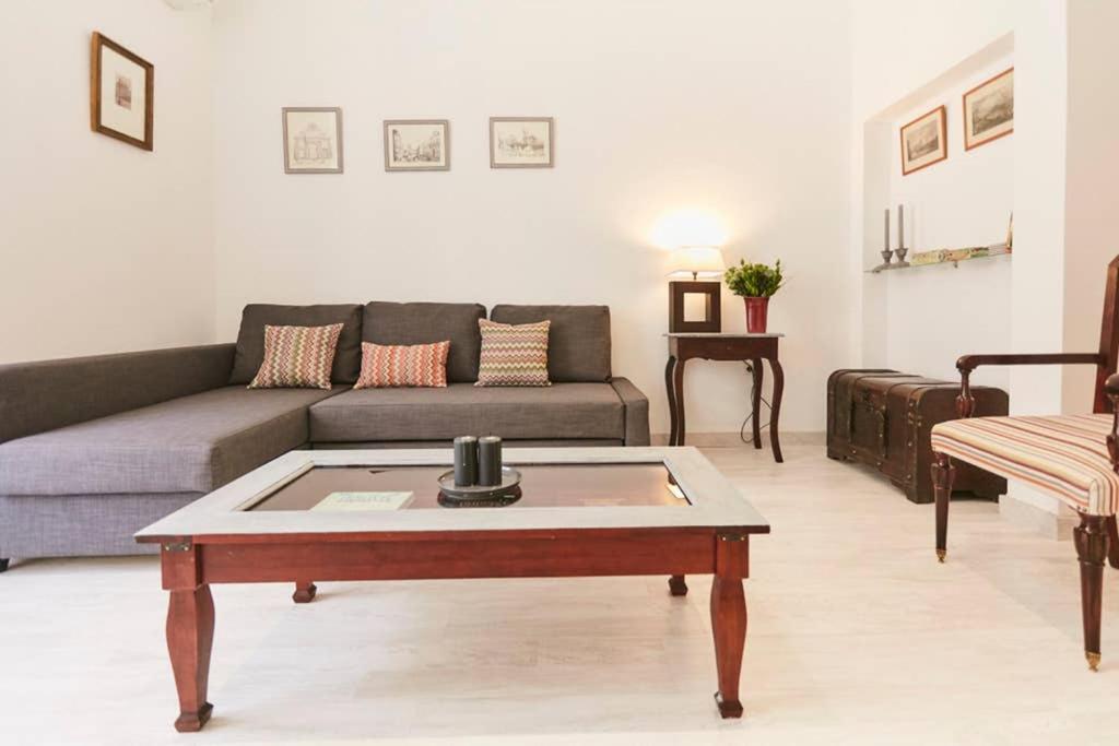 마드리드 Original Y Coqueto Apartamento Junto A Plaza Mayor 아파트 외부 사진