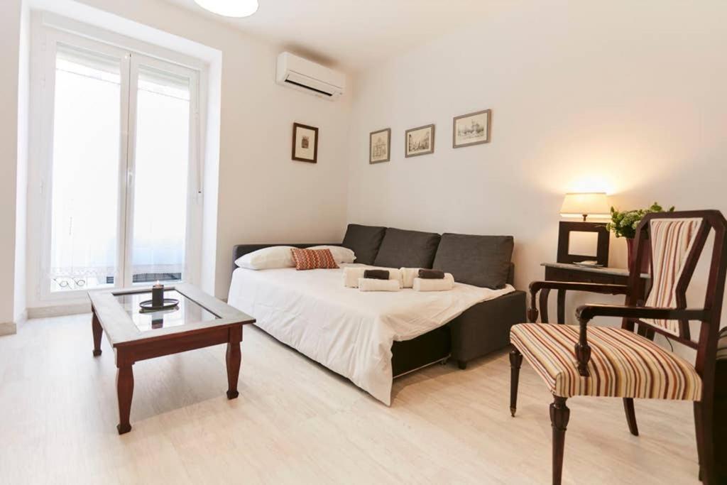 마드리드 Original Y Coqueto Apartamento Junto A Plaza Mayor 아파트 외부 사진